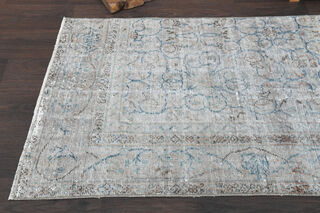 3'x9' Vintage Turkish Runner Rug - Thumbnail