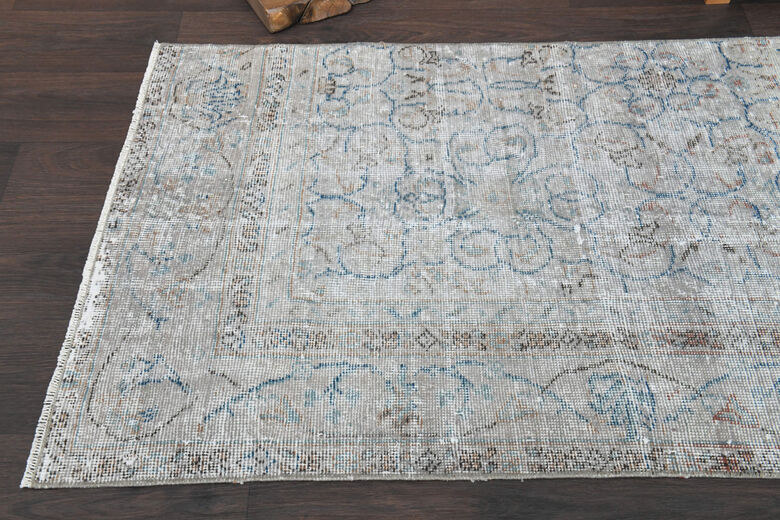 3'x9' Vintage Turkish Runner Rug