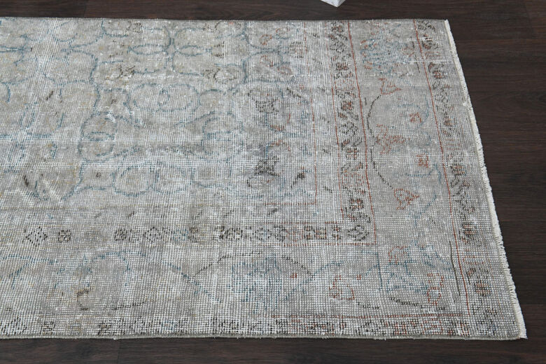 3'x9' Vintage Turkish Runner Rug