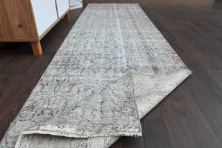 3'x9' Vintage Turkish Runner Rug - Thumbnail