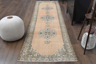 Medallion Runner - Vintage Hallway Rug - Thumbnail