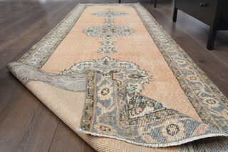 Medallion Runner - Vintage Hallway Rug - Thumbnail