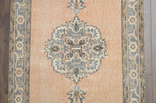 Medallion Runner - Vintage Hallway Rug - Thumbnail