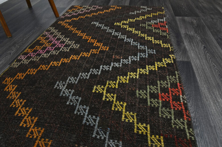 ZIG ZAG - 3x10 feet Turkish Kilim Runner Rug