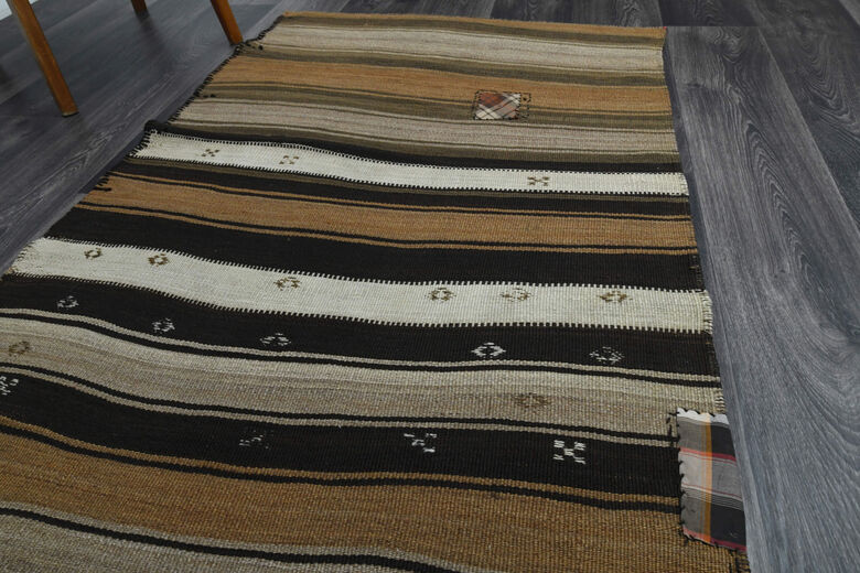 Turkish Multi-Colors Runner