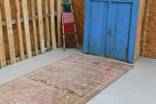 Turkish Runner Rug - Pink & Brown - Thumbnail