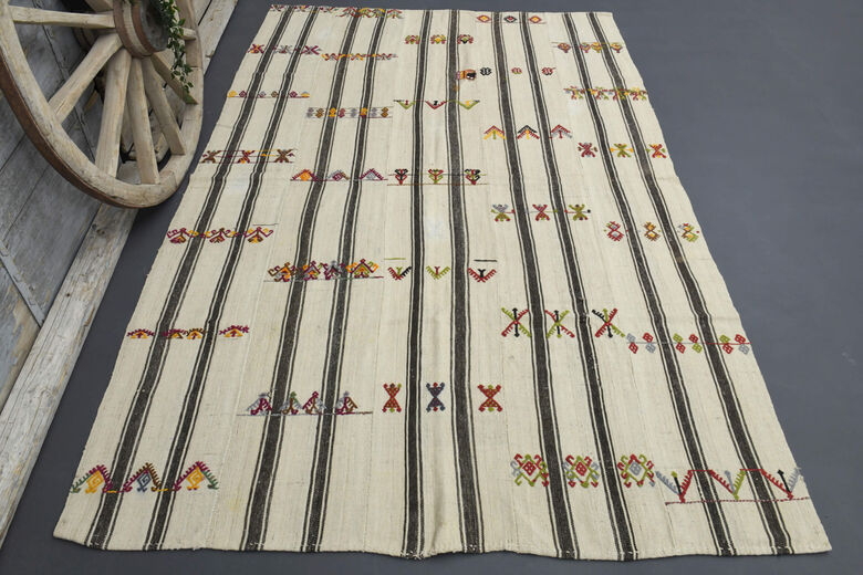 Vintage Turkish Kilim Rug