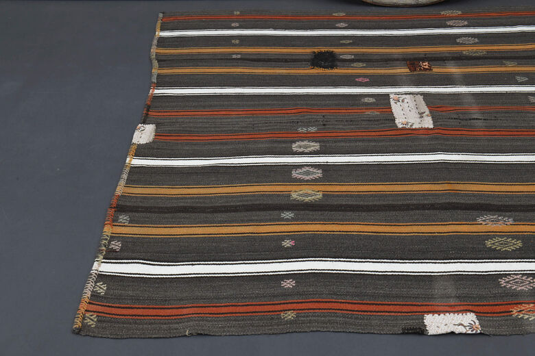 Vintage Turkish Kilim Rug