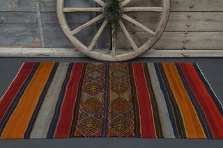 Vintage Traditional Turkish Kilim Rug - Thumbnail