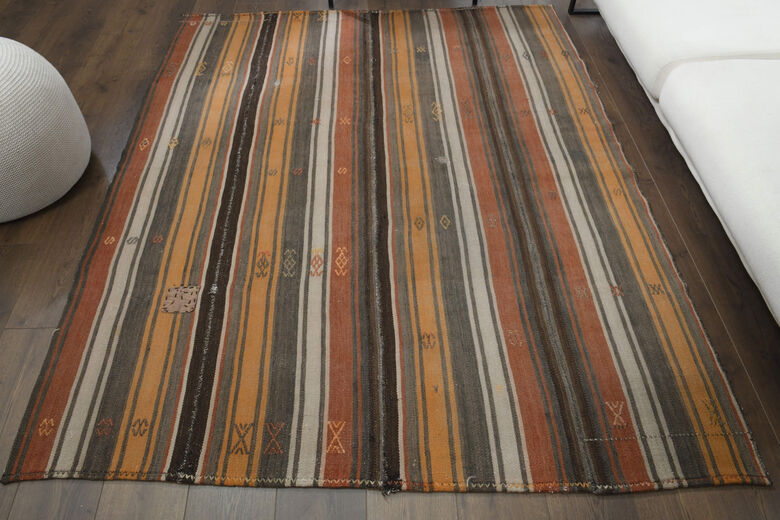 Oushak Kilim Rug