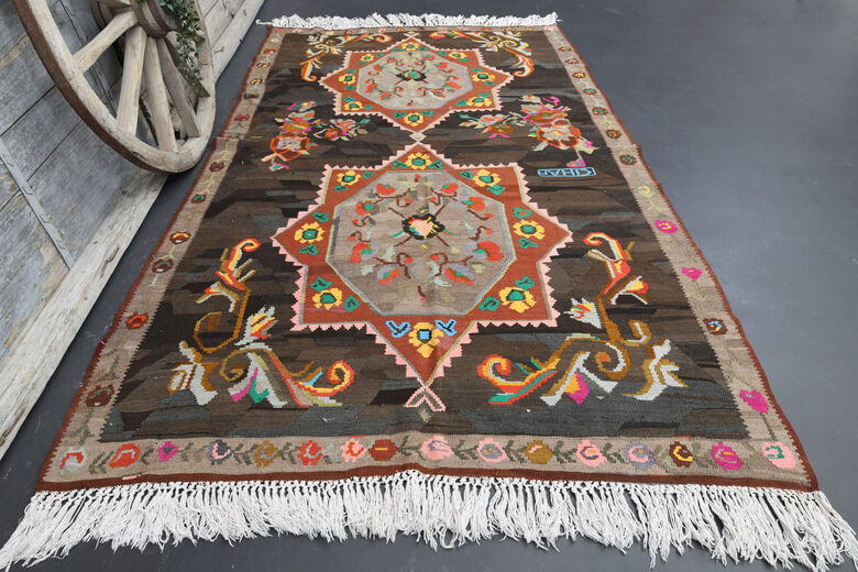 Tasseled Flatweave Vintage Carpet
