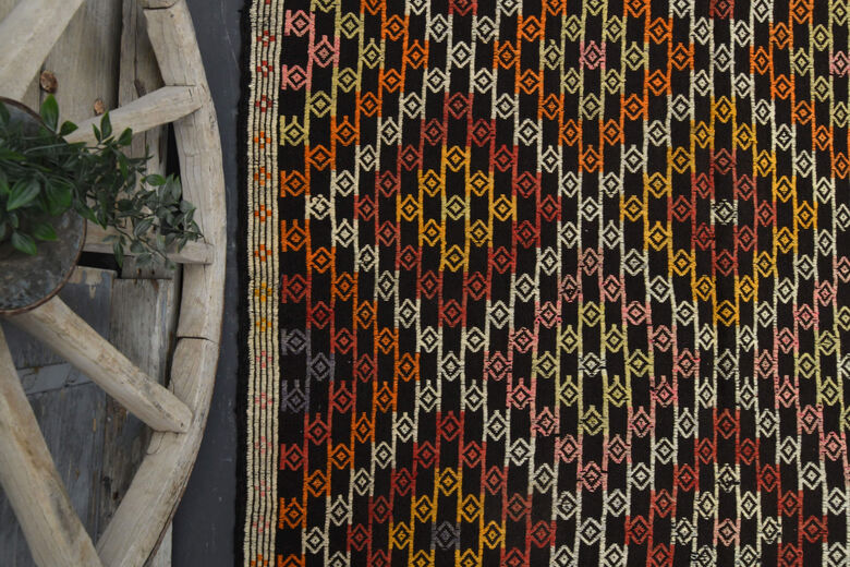 Area Rug - Cacim Kilim