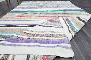 Boho Chic - Turkish Vintage Area Rug - Thumbnail