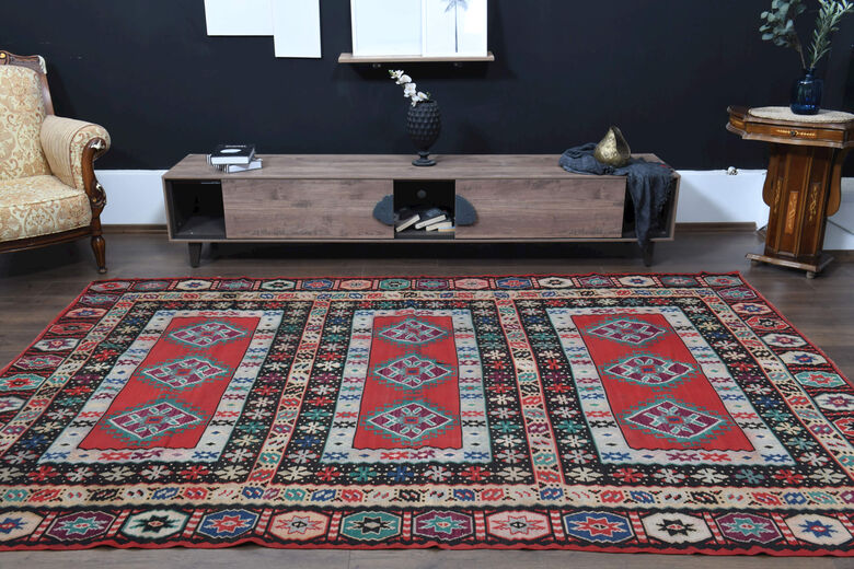 Ethnic Navajo - Vintage Kilim Area Rug