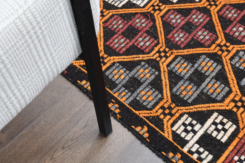 Honeycomb Vintage Runner