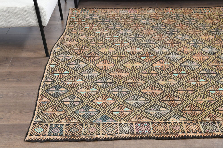 Greek Keys Carpet