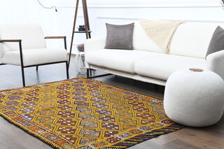 Turkish Vintage Area Rug - Thumbnail