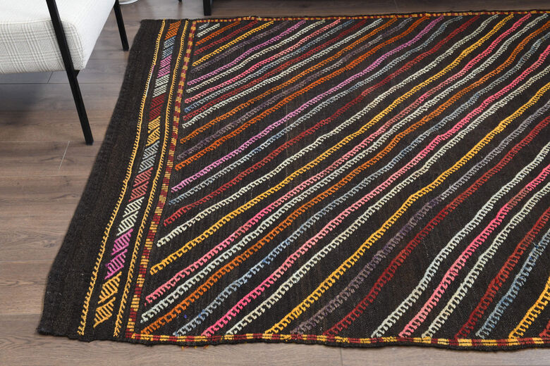 Nomadics Vintage Kilim Rug