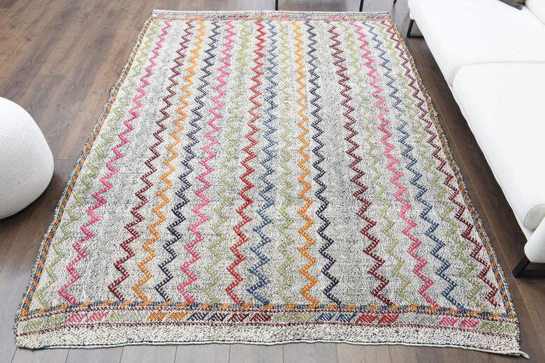 Zig-Zag Flatweave Vintage Area Rug