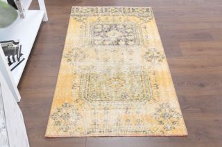 Yellow Floral Vintage Runner - Thumbnail