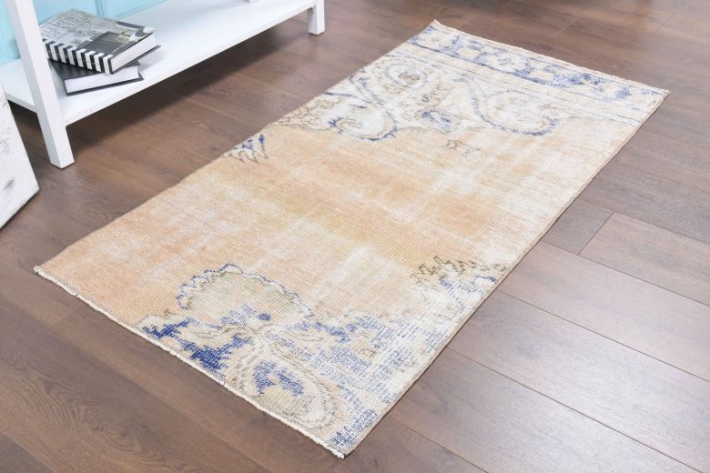 Vintage Throw Oushak Rug