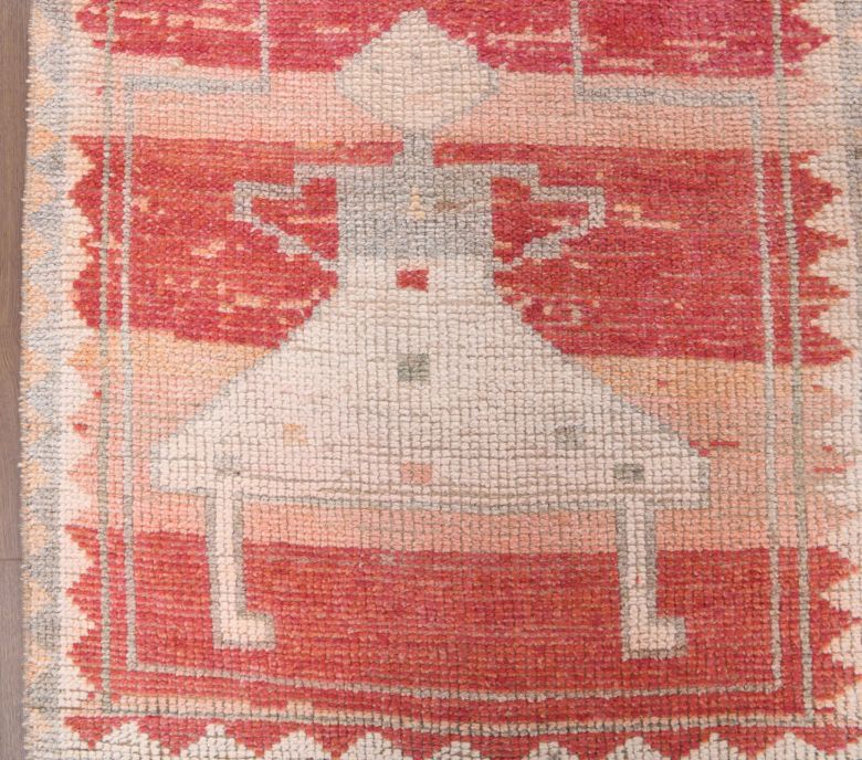 FOLK ART - Turkish Vintage Runner Rug