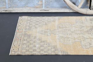 Oriental Vintage Runner Rug - Thumbnail