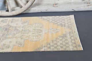 Oriental Vintage Runner Rug - Thumbnail