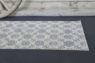 Turkish Vintage Runner Rug - Thumbnail