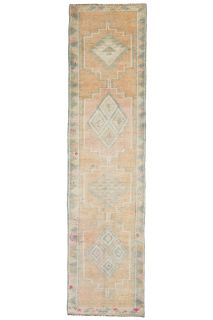 Turkish Vintage Runner Rug - Thumbnail