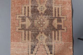 Turkish Vintage Runner Rug - Thumbnail