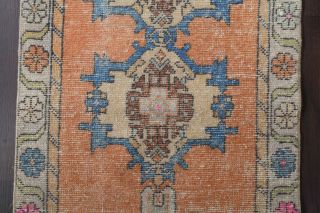 Oriental Vintage Runner Rug - Thumbnail