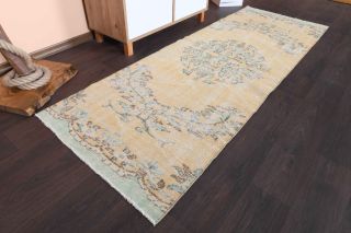 Turkish Vintage Runner Rug - Thumbnail