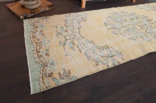 Turkish Vintage Runner Rug - Thumbnail