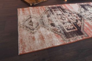 Turkish Vintage Runner Rug - Thumbnail