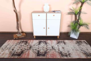 Turkish Vintage Runner Rug - Thumbnail