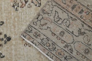 Turkish Vintage Runner Rug - Thumbnail