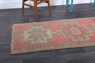 Turkish Vintage Runner Rug - Thumbnail