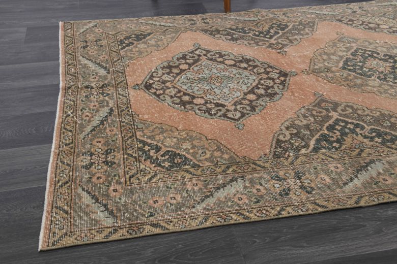 Oriental Vintage Runner Rug