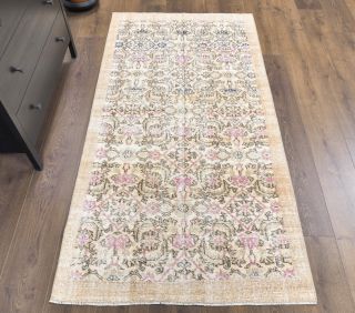 Vintage Accent Rug - Thumbnail