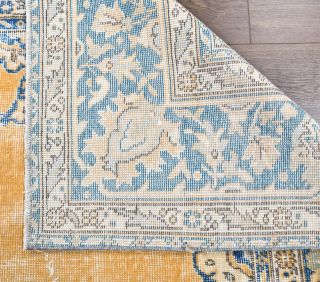 Vintage Area Orange Rug - Thumbnail