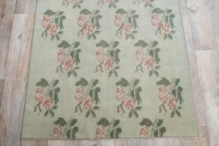 Vintage Area Rug - Thumbnail