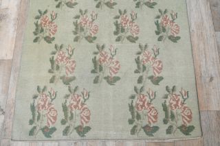 Vintage Area Rug - Thumbnail