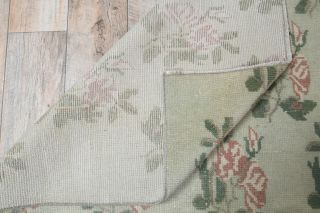 Vintage Area Rug - Thumbnail