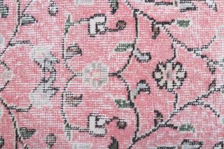 Vintage Area Rug - Thumbnail