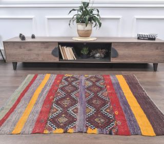 4x5 Vintage Kilim Rug - Thumbnail