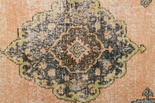 Vintage Area Rug - Thumbnail