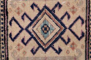 Vintage Area Rug - Thumbnail