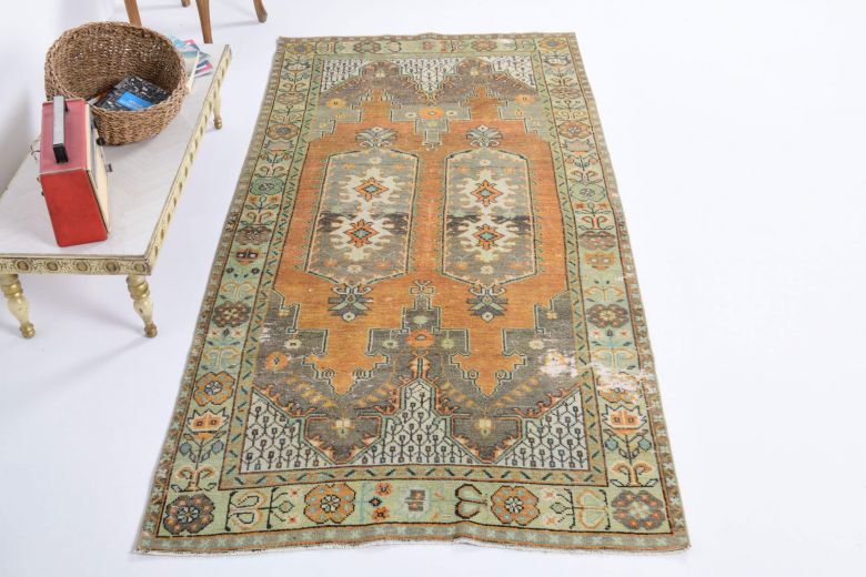 Vintage Area Double-Motifed Rug