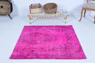 Vintage Area Rug - Thumbnail